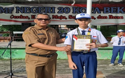 Peserta Didik Berprestasi Taekwondo Meraih Juara 2 Medali Kemenpora RI